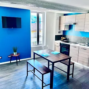 Superbe Deux Pièces Appartement